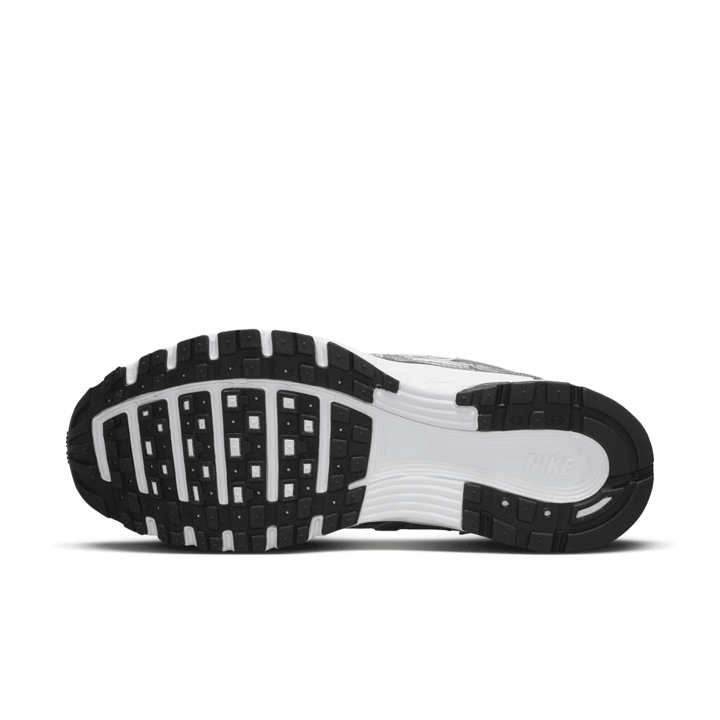 Nike P-6000