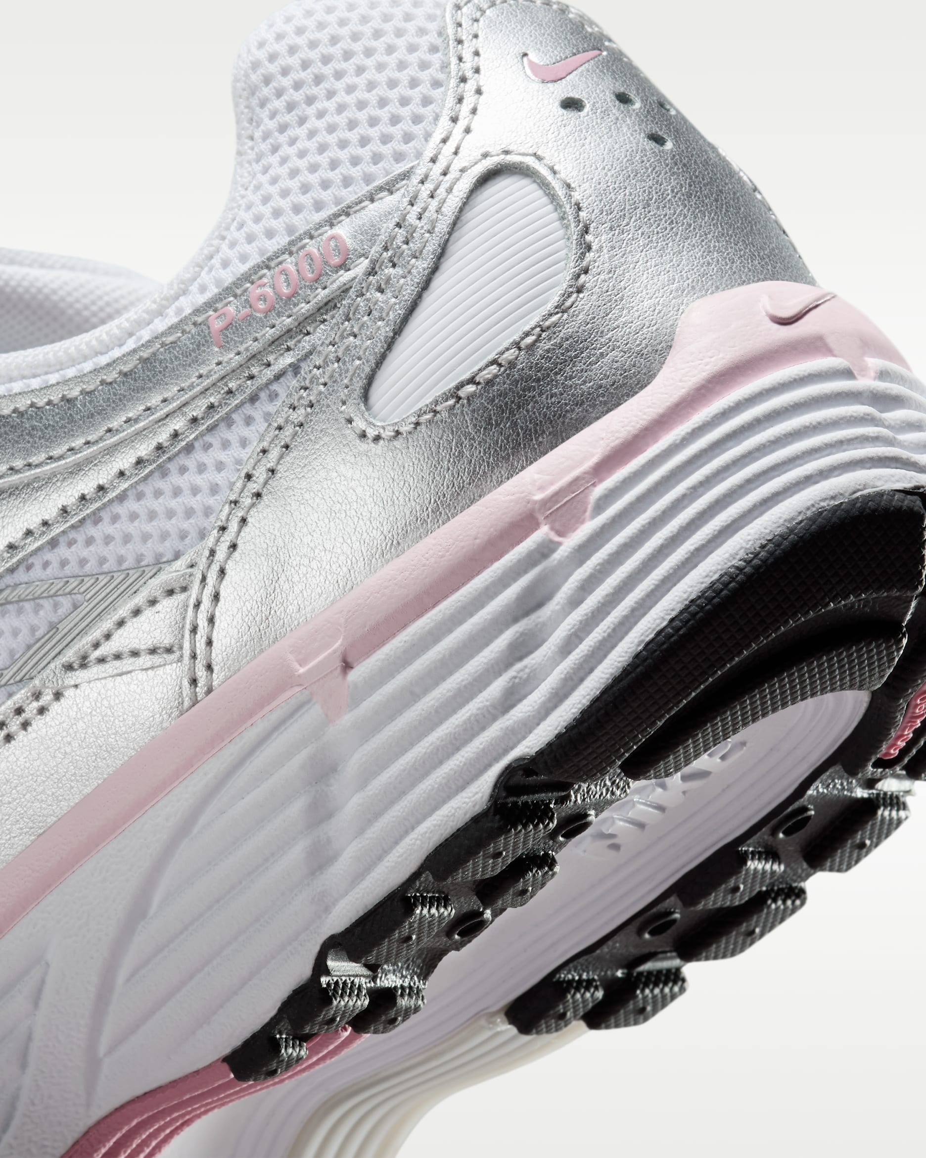 Nike P-6000