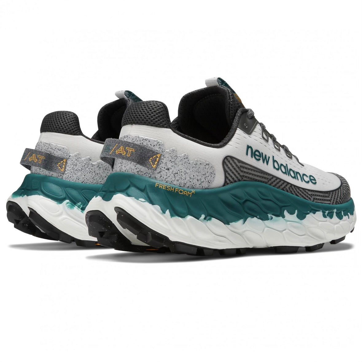 New Balance Fresh Foam X More Trail v3